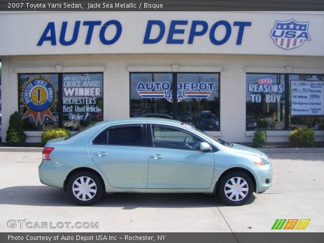 2007 Toyota Yaris Sedan in Jade Sea Metallic