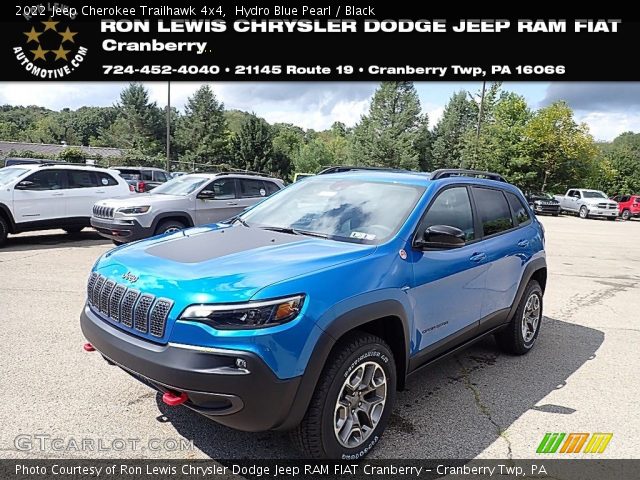 2022 Jeep Cherokee Trailhawk 4x4 in Hydro Blue Pearl