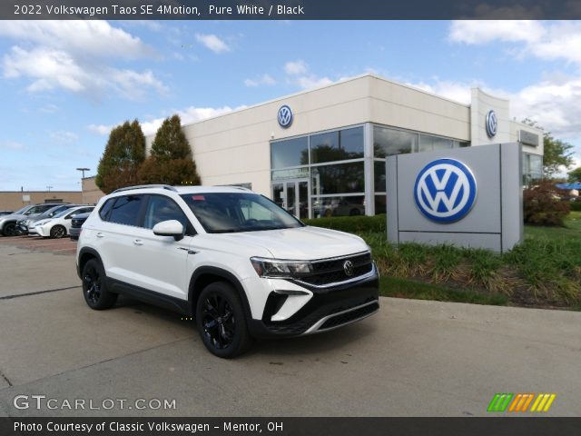 2022 Volkswagen Taos SE 4Motion in Pure White