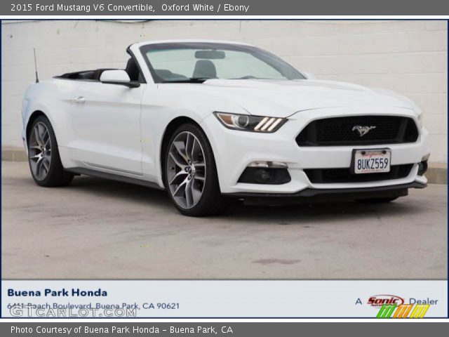 2015 Ford Mustang V6 Convertible in Oxford White