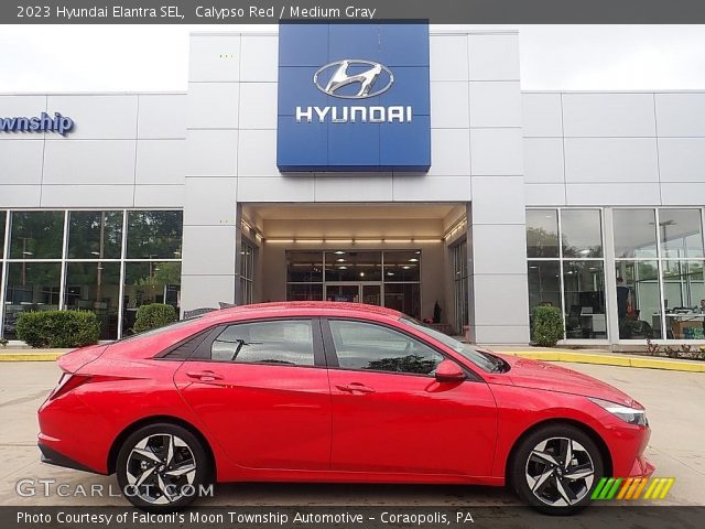 2023 Hyundai Elantra SEL in Calypso Red