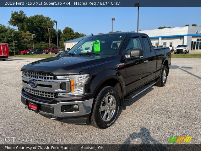 2019 Ford F150 XLT SuperCab 4x4 in Magma Red