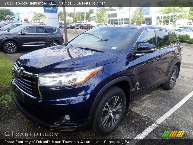 2016 Toyota Highlander XLE in Nautical Blue Metallic