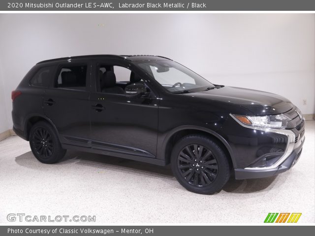 2020 Mitsubishi Outlander LE S-AWC in Labrador Black Metallic