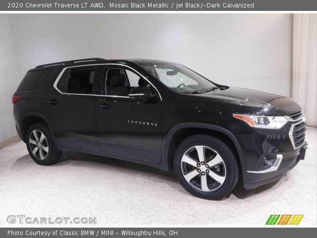 2020 Chevrolet Traverse LT AWD in Mosaic Black Metallic