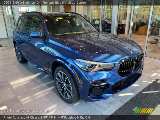 2023 BMW X5 xDrive40i in Phytonic Blue Metallic