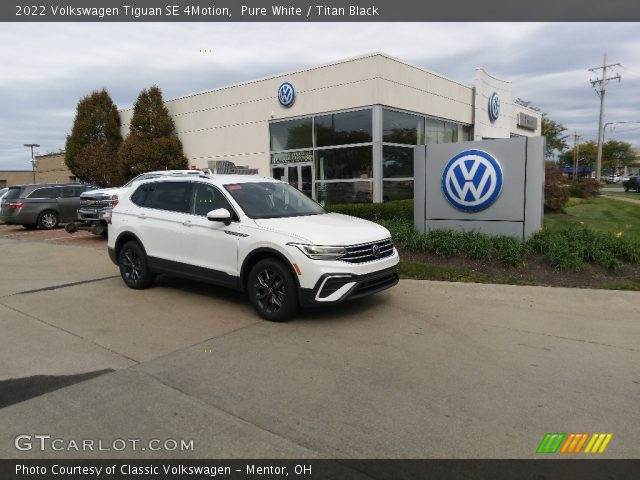 2022 Volkswagen Tiguan SE 4Motion in Pure White