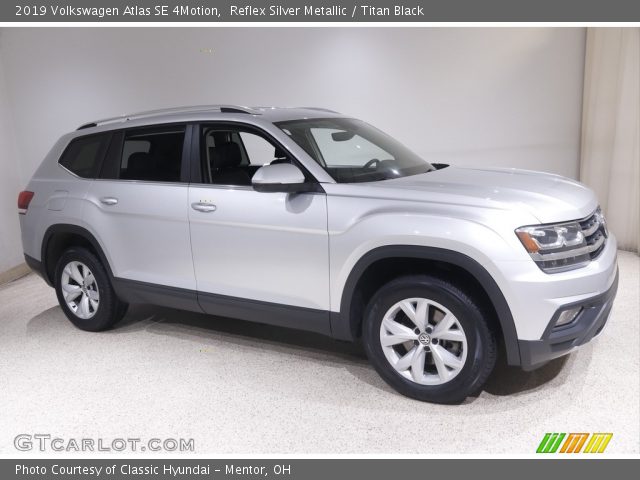 2019 Volkswagen Atlas SE 4Motion in Reflex Silver Metallic