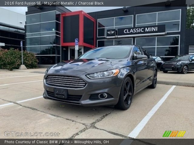 2016 Ford Fusion SE in Magnetic Metallic