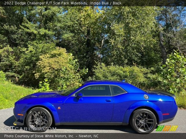 2022 Dodge Challenger R/T Scat Pack Widebody in Indigo Blue