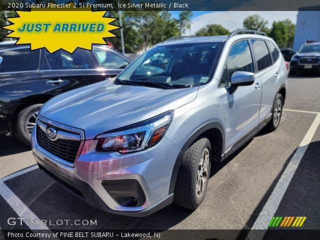 2020 Subaru Forester 2.5i Premium in Ice Silver Metallic