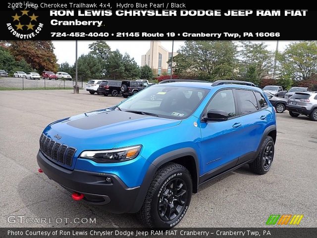 2022 Jeep Cherokee Trailhawk 4x4 in Hydro Blue Pearl