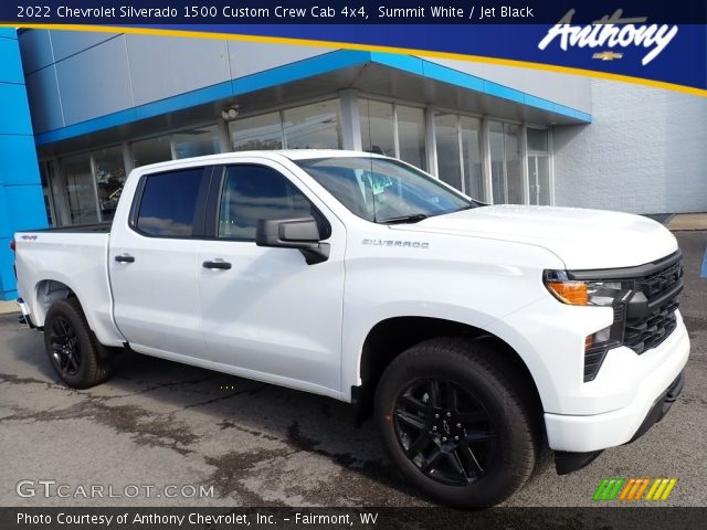 2022 Chevrolet Silverado 1500 Custom Crew Cab 4x4 in Summit White