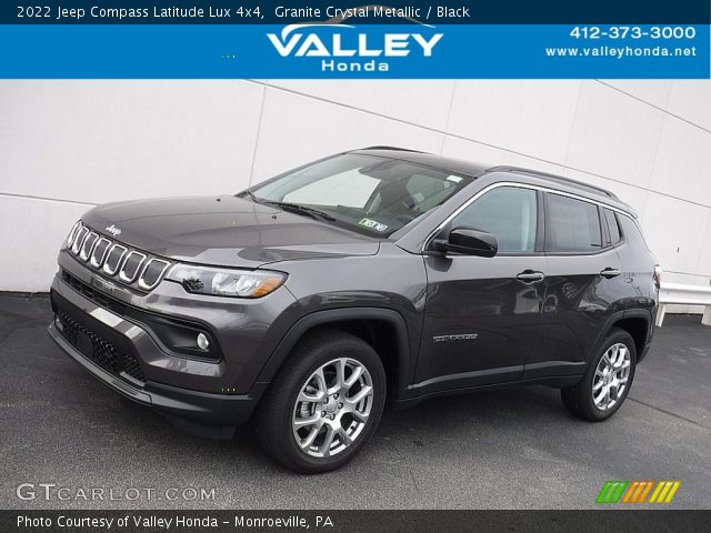 2022 Jeep Compass Latitude Lux 4x4 in Granite Crystal Metallic