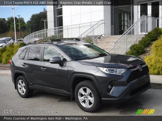 2019 Toyota RAV4 XLE AWD Hybrid in Magnetic Gray Metallic