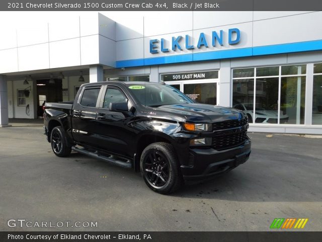 2021 Chevrolet Silverado 1500 Custom Crew Cab 4x4 in Black