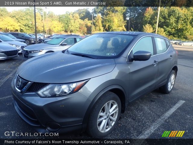 2019 Nissan Rogue Sport S AWD in Gun Metallic