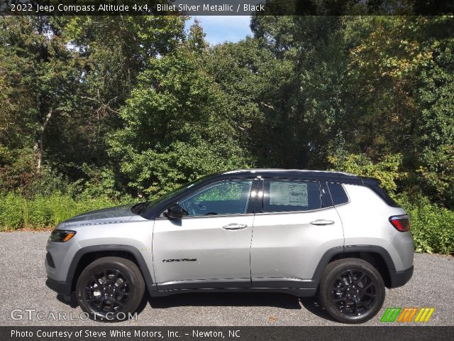 2022 Jeep Compass Altitude 4x4 in Billet Silver Metallic