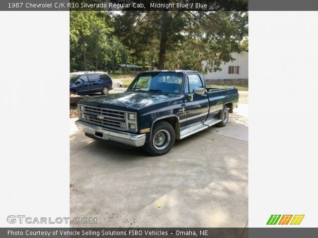 1987 Chevrolet C/K R10 Silverado Regular Cab in Midnight Blue