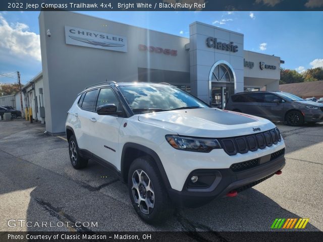 2022 Jeep Compass Trailhawk 4x4 in Bright White
