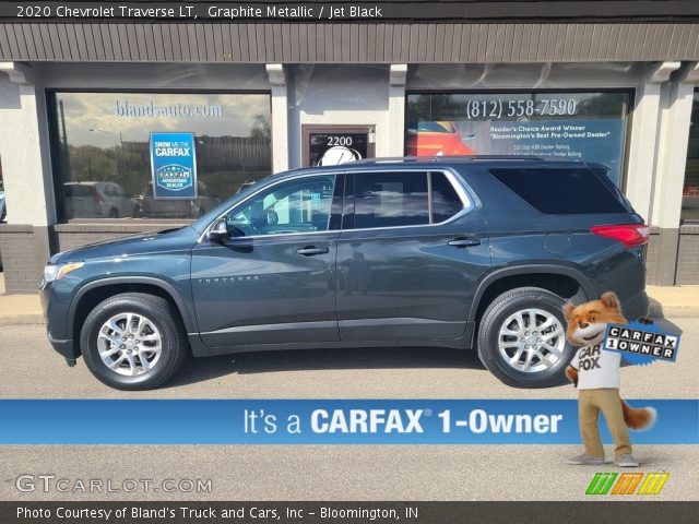 2020 Chevrolet Traverse LT in Graphite Metallic