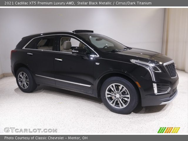 2021 Cadillac XT5 Premium Luxury AWD in Stellar Black Metallic