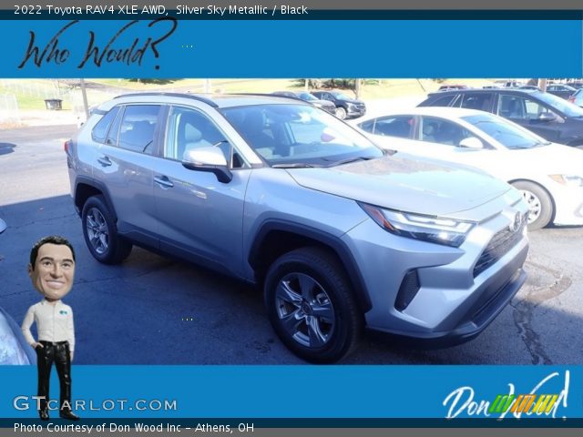 2022 Toyota RAV4 XLE AWD in Silver Sky Metallic