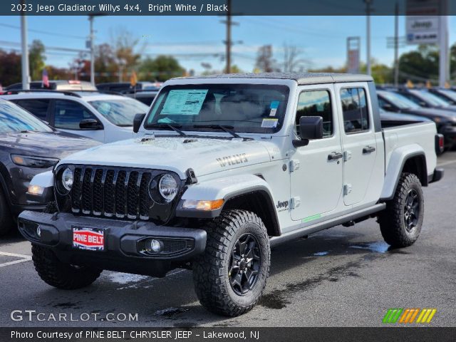 2023 Jeep Gladiator Willys 4x4 in Bright White