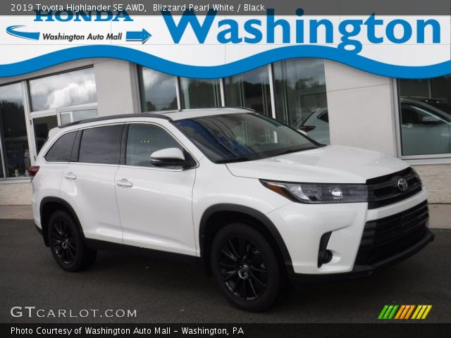 2019 Toyota Highlander SE AWD in Blizzard Pearl White