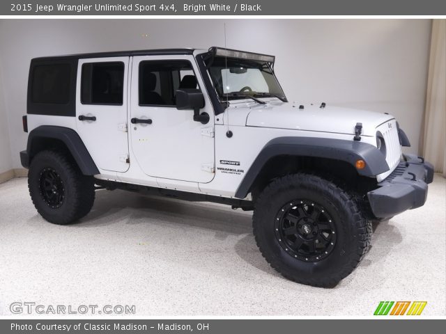 2015 Jeep Wrangler Unlimited Sport 4x4 in Bright White