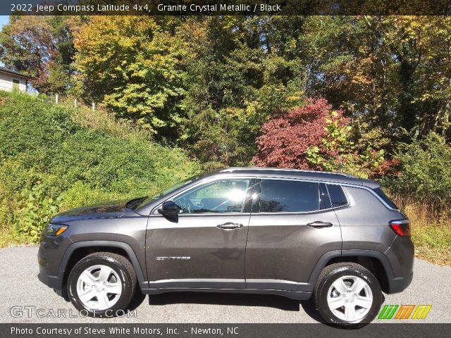 2022 Jeep Compass Latitude 4x4 in Granite Crystal Metallic