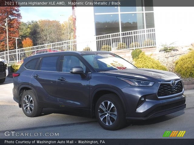 2021 Toyota Highlander XLE AWD in Magnetic Gray Metallic