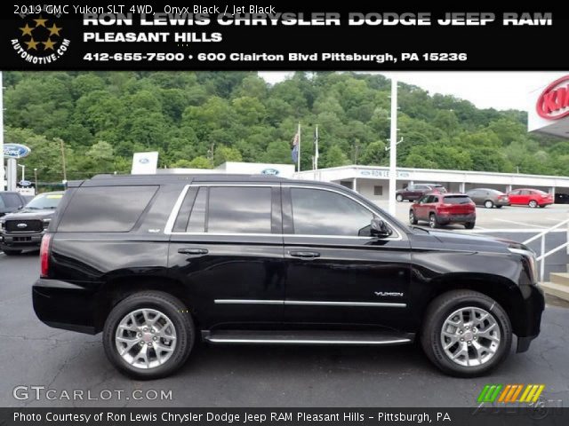 2019 GMC Yukon SLT 4WD in Onyx Black