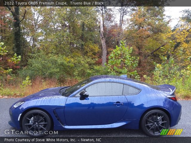 2022 Toyota GR86 Premium Coupe in Trueno Blue