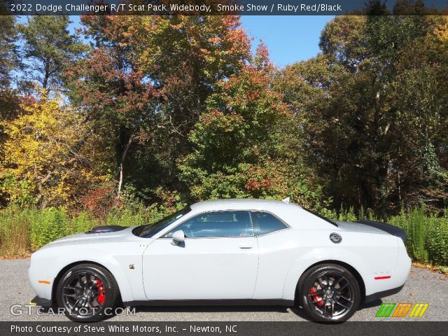 2022 Dodge Challenger R/T Scat Pack Widebody in Smoke Show