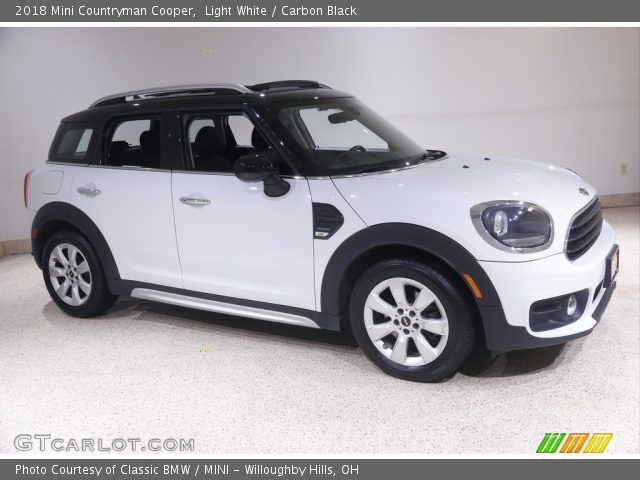 2018 Mini Countryman Cooper in Light White