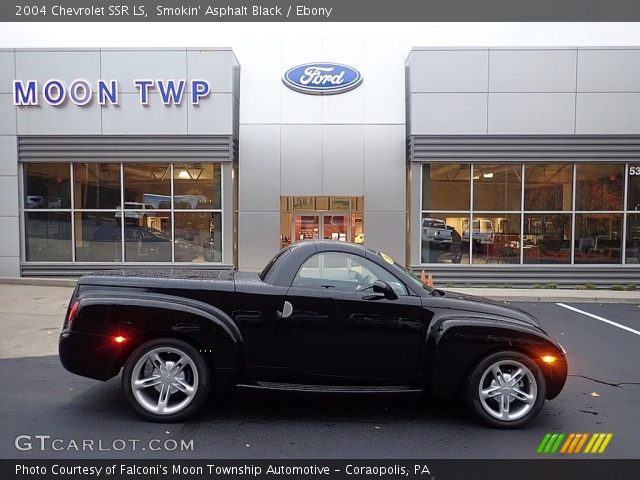 2004 Chevrolet SSR LS in Smokin' Asphalt Black