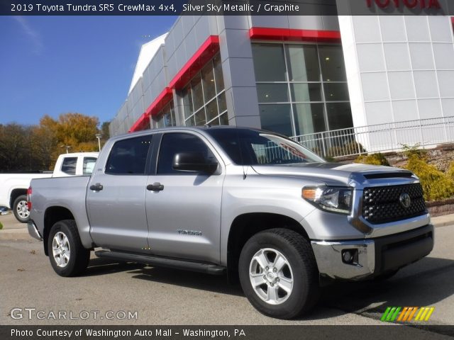 2019 Toyota Tundra SR5 CrewMax 4x4 in Silver Sky Metallic