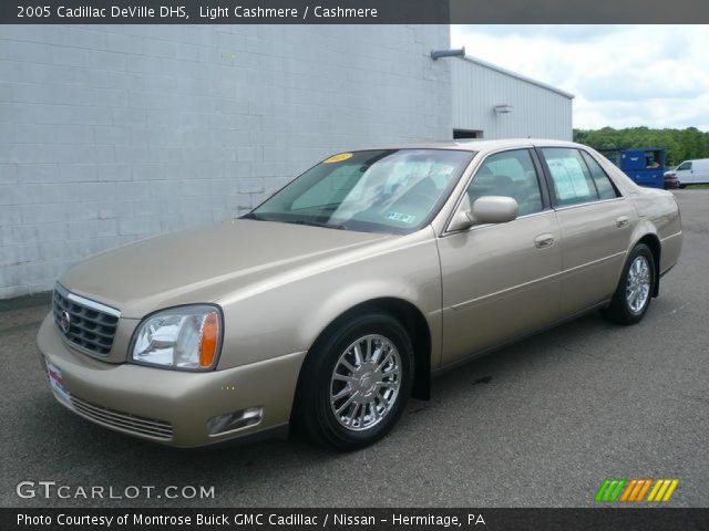 2005 Cadillac DeVille DHS in Light Cashmere