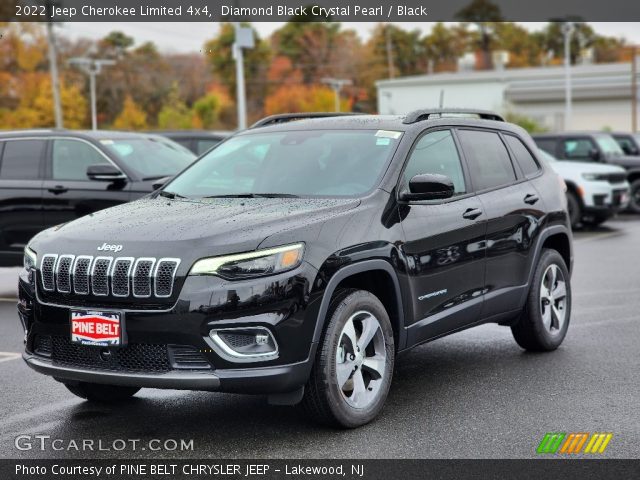 2022 Jeep Cherokee Limited 4x4 in Diamond Black Crystal Pearl