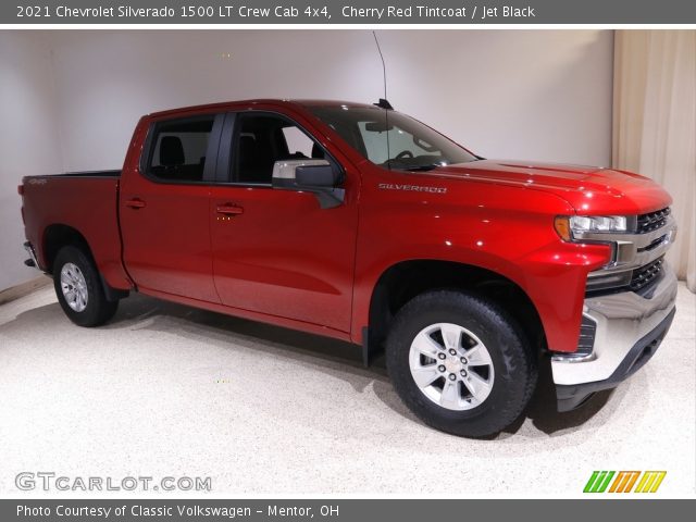 2021 Chevrolet Silverado 1500 LT Crew Cab 4x4 in Cherry Red Tintcoat