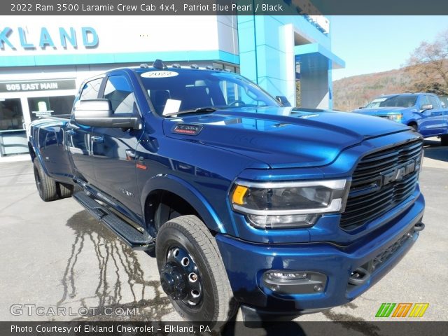 2022 Ram 3500 Laramie Crew Cab 4x4 in Patriot Blue Pearl