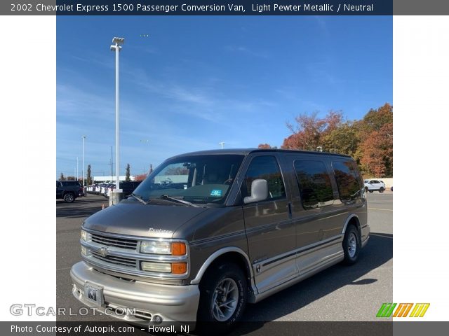 2002 Chevrolet Express 1500 Passenger Conversion Van in Light Pewter Metallic