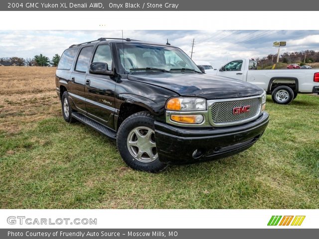 2004 GMC Yukon XL Denali AWD in Onyx Black