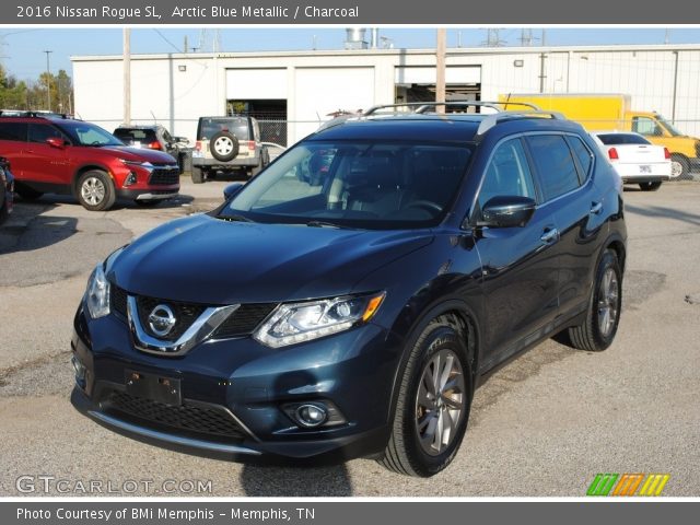 2016 Nissan Rogue SL in Arctic Blue Metallic
