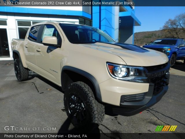 2022 Chevrolet Colorado ZR2 Crew Cab 4x4 in Sand Dune Metallic