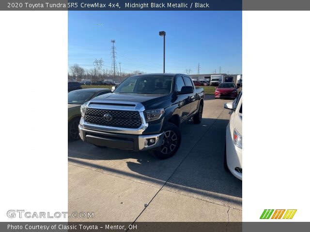2020 Toyota Tundra SR5 CrewMax 4x4 in Midnight Black Metallic