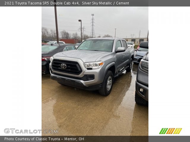 2021 Toyota Tacoma SR5 Double Cab 4x4 in Silver Sky Metallic