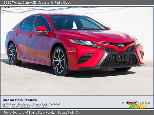 2020 Toyota Camry SE in Supersonic Red