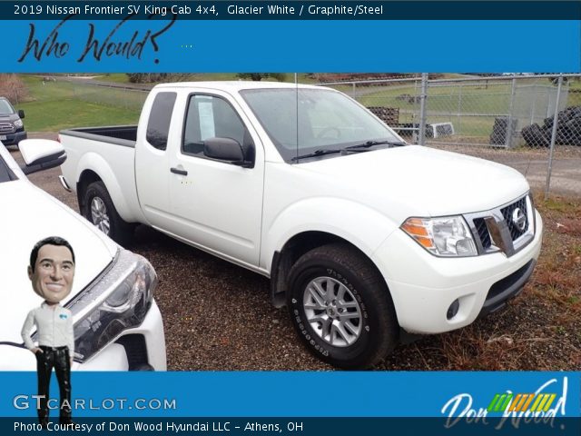 2019 Nissan Frontier SV King Cab 4x4 in Glacier White